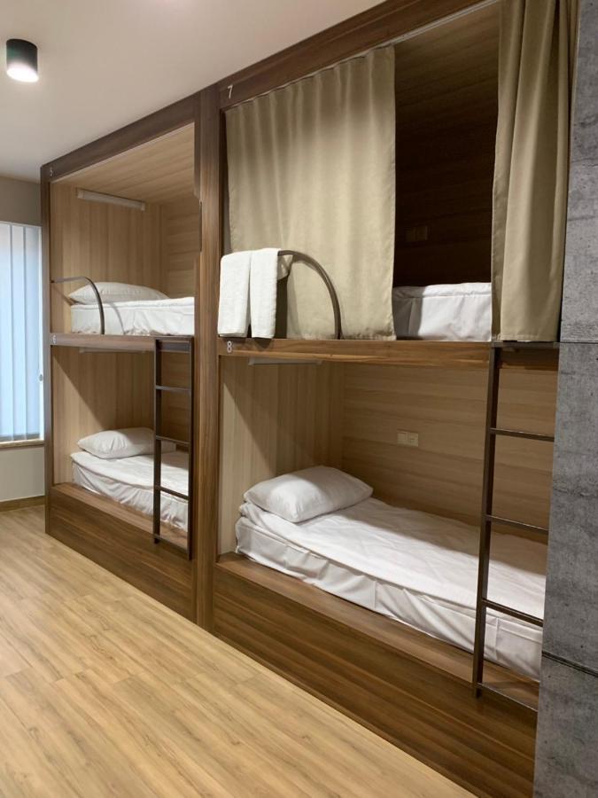 Loft Host 耶烈万 外观 照片